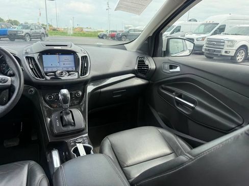 Used 2016 Ford Escape Titanium w/ Equipment Group 301A AWD/4WD image 41