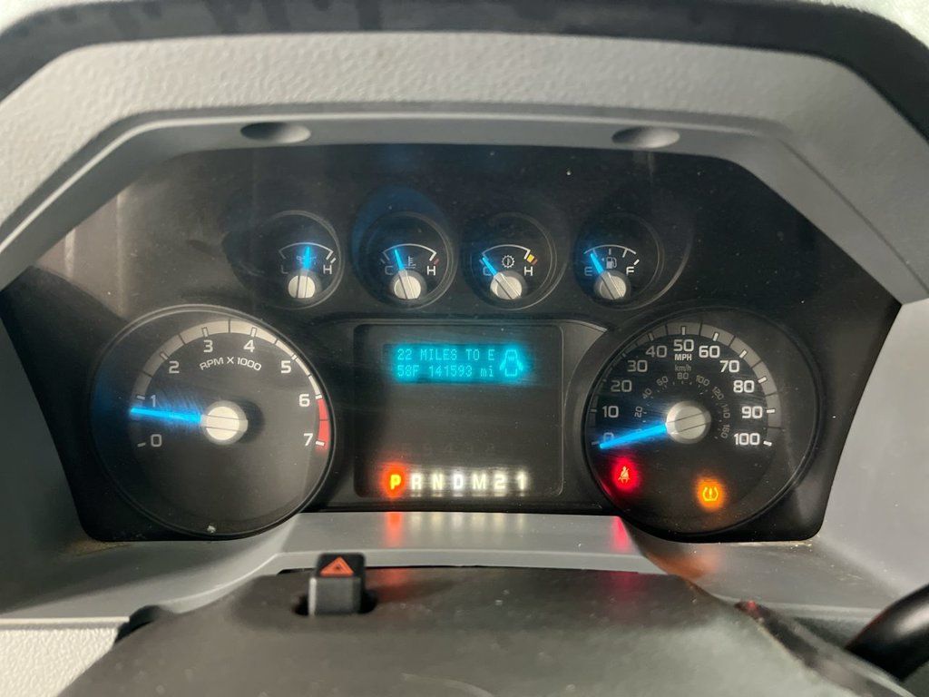 Used 2014 Ford F250 XL w/ Power Equipment Group AWD/4WD image 12