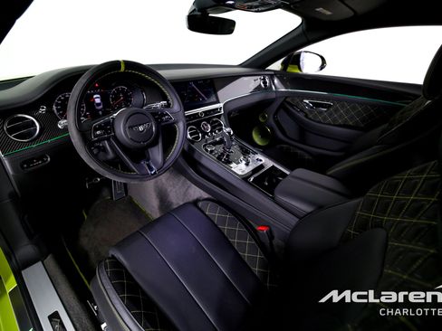 Used 2020 Bentley Continental GT image 12