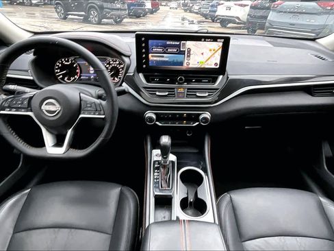 Certified 2023 Nissan Altima 2.5 SR w/ SR Premium Package image 15