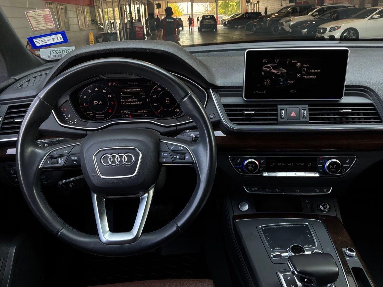 Used 2020 Audi Q5 2.0T Premium Plus w/ Premium Plus Package AWD/4WD image 17