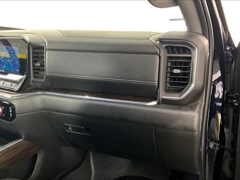 Used 2024 GMC Sierra 1500 Elevation AWD/4WD image 19