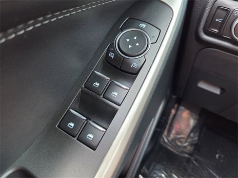 Used 2023 Ford Explorer XLT w/ Equipment Group 202A image 34