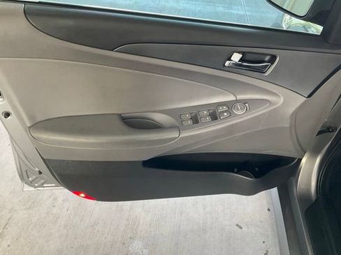 Used 2014 Hyundai Sonata GLS w/ Popular Equipment Group 2 FWD image 3