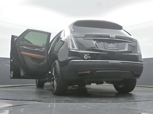 Used 2022 Cadillac XT5 Sportv w/ LPO, ONYX Package AWD/4WD image 62
