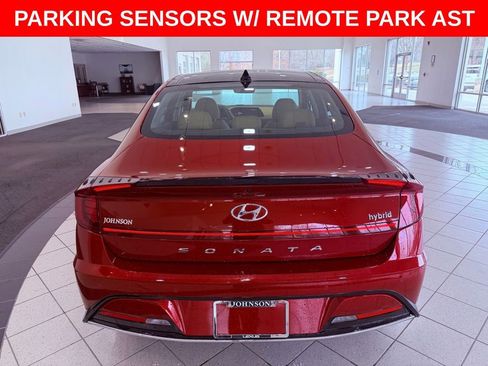 Used 2023 Hyundai Sonata Limited w/ Cargo Package image 7