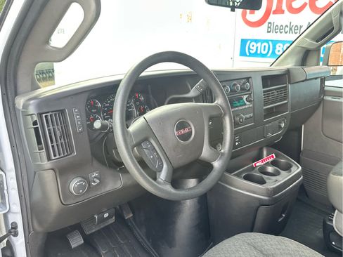 Used 2024 GMC Savana 2500 w/ Driver Convenience Package image 22