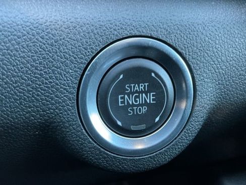 Used 2025 GMC Terrain Elevation image 21