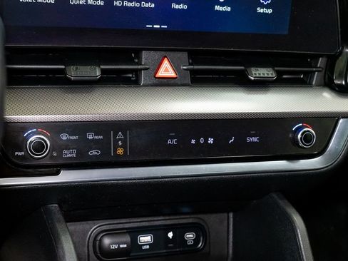 Certified 2023 Kia Sportage SX image 20