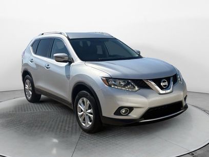 Used 2016 Nissan Rogue SV