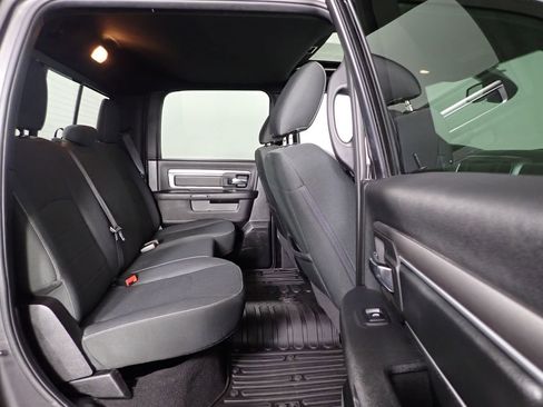 Used 2021 RAM 1500 Classic Warlock image 38