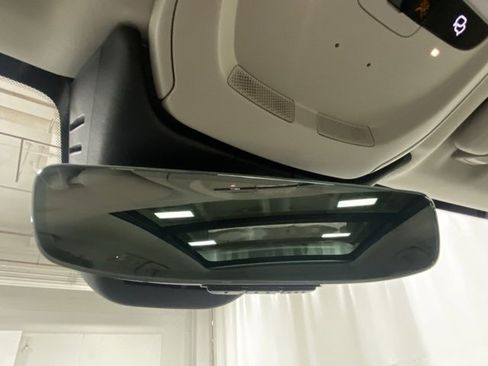 Certified 2025 Volvo XC60 T8 Ultra w/ Protection Package Premier image 27