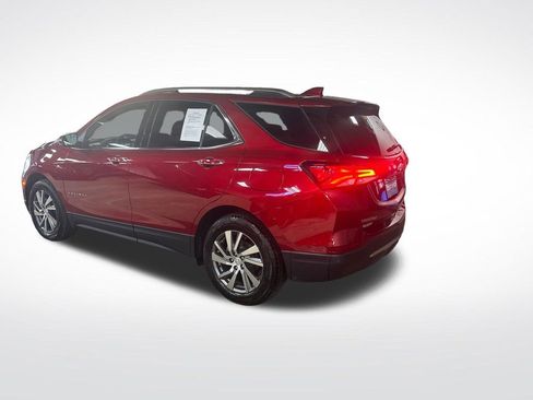 Certified 2024 Chevrolet Equinox Premier AWD/4WD image 3