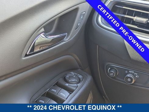 Used 2024 Chevrolet Equinox LT FWD image 25