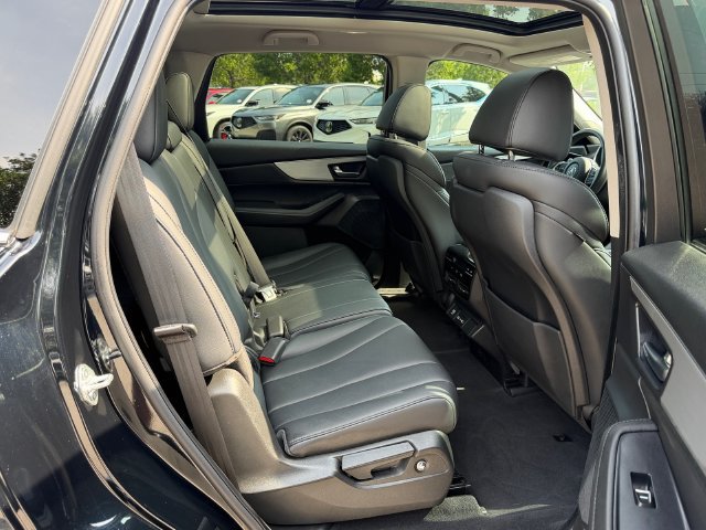 Certified 2024 Acura MDX FWD image 18