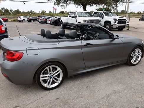 Used 2017 BMW 230i Convertible image 6