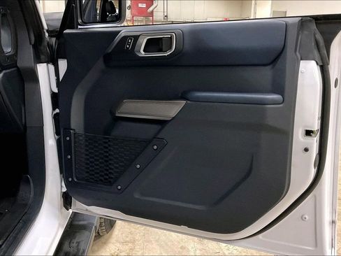 Certified 2023 Ford Bronco Outer Banks AWD/4WD image 22
