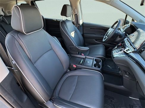 Certified 2026 Honda Odyssey Elite image 22