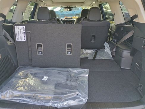 New 2026 Subaru Ascent Bronze Edition image 16