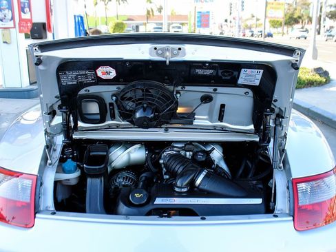 Used 2007 Porsche 911 Carrera S RWD image 11