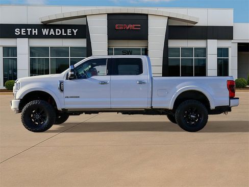 Used 2021 Ford F250 Platinum w/ Tremor Off-Road Package image 4
