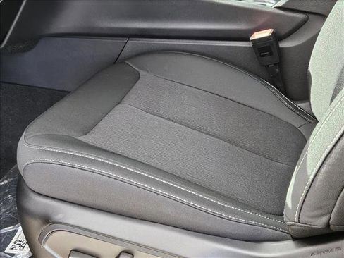 New 2025 Jeep Grand Cherokee Laredo X w/ Luxury Tech Group I image 4