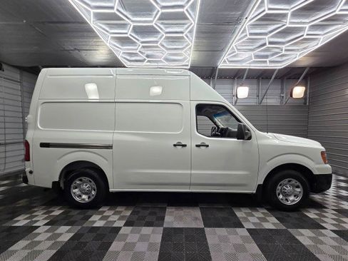 Used 2021 Nissan NV 2500 SV w/ Navigation Package RWD image 9