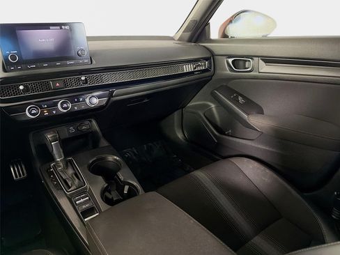 Used 2022 Honda Civic Sport image 22