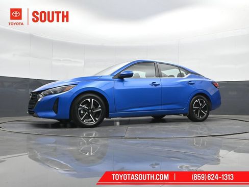 Used 2024 Nissan Sentra SV FWD image 37