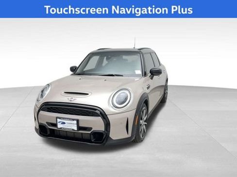 Used 2022 MINI Cooper S w/ Premium Package image 8