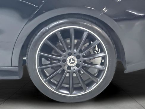 Used 2021 Mercedes-Benz CLA 250 image 24