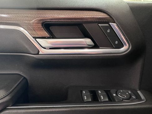 Certified 2023 Chevrolet Silverado 1500 LT AWD/4WD image 25