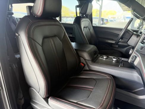 Used 2024 Ford Expedition Max Limited AWD/4WD image 56