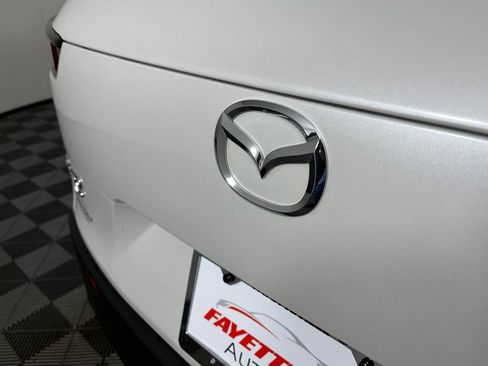 Used 2025 MAZDA CX-50 AWD 2.5 S w/ Premium Package image 25