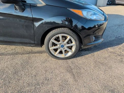 Used 2019 Ford Fiesta SE w/ Equipment Group 201A image 11