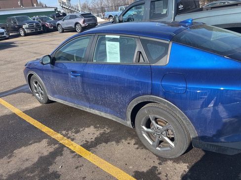 Used 2025 Kia K4 LXS image 5