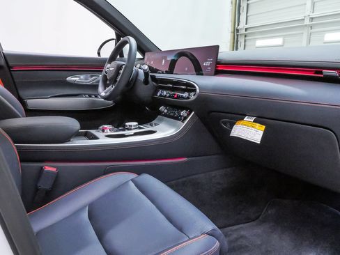 Certified 2026 Genesis GV70 2.5T Sport Prestige AWD/4WD image 13