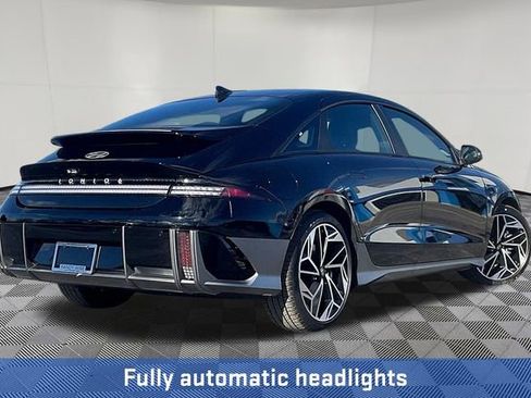 New 2025 Hyundai Ioniq 6 SEL AWD/4WD image 18