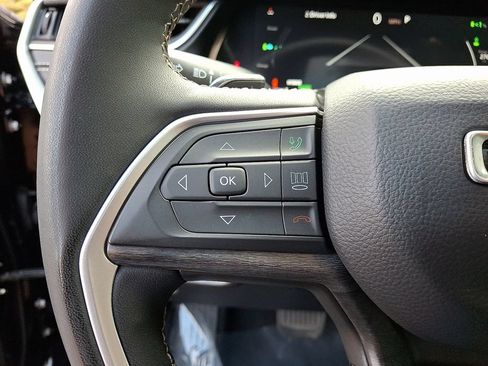 Used 2024 Jeep Grand Cherokee Limited 4xe AWD/4WD image 23
