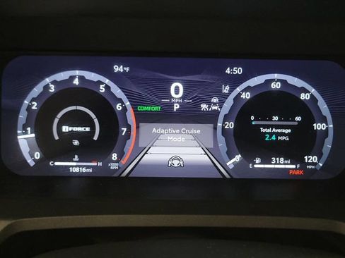Used 2026 Toyota 4Runner Limited AWD/4WD image 21