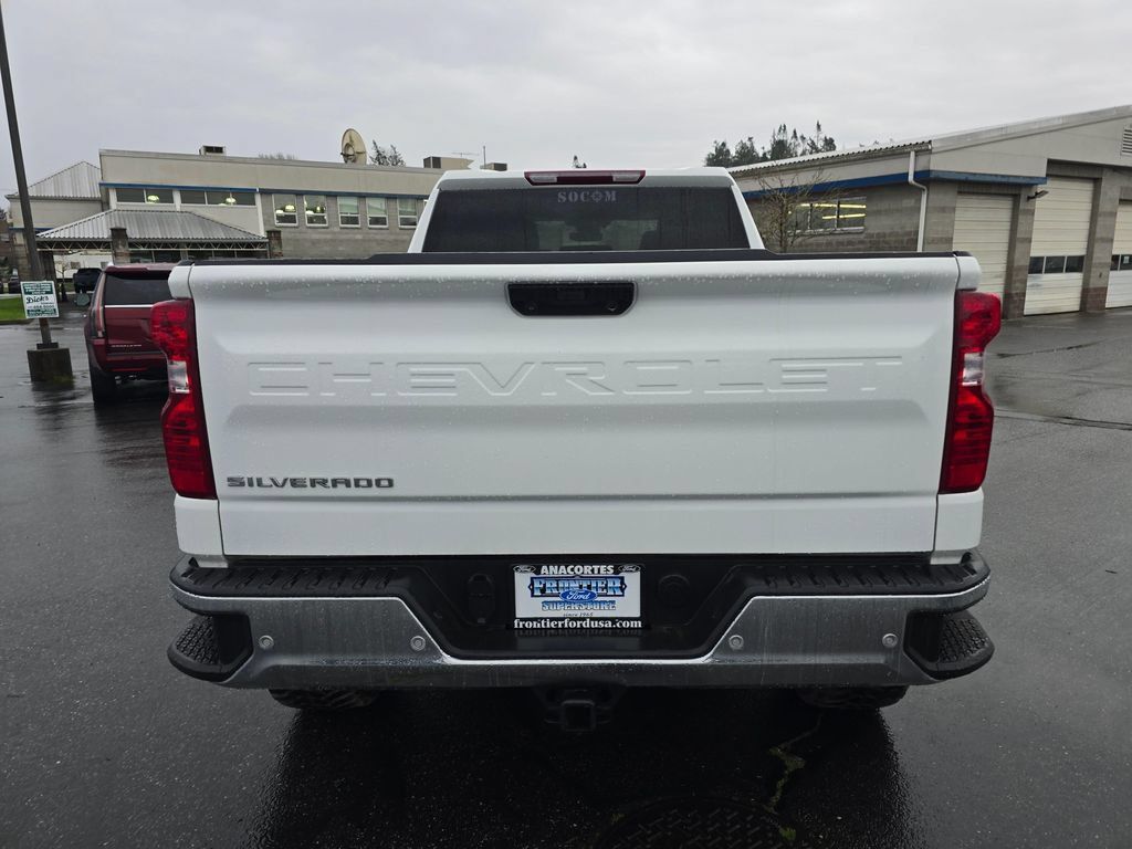 Used 2023 Chevrolet Silverado 1500 W/T w/ WT Safety Package AWD/4WD image 4