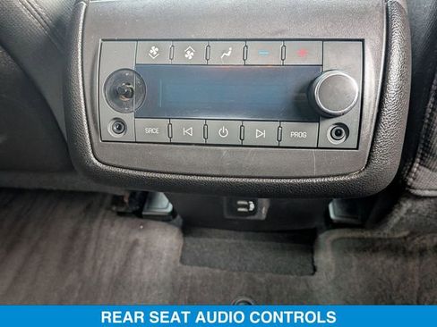 Used 2017 Chevrolet Traverse LT image 29