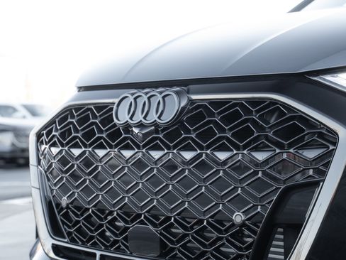 New 2026 Audi RS 3 2.5T image 42