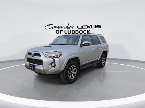 Used 2017 Toyota 4Runner TRD Off-Road Premium AWD/4WD image 5