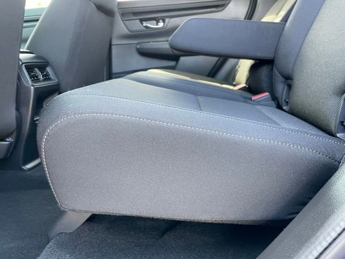 Certified 2025 Honda CR-V LX image 39