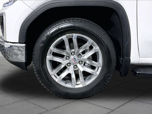 Certified 2022 GMC Sierra 1500 SLT w/ SLT Convenience Package RWD image 11