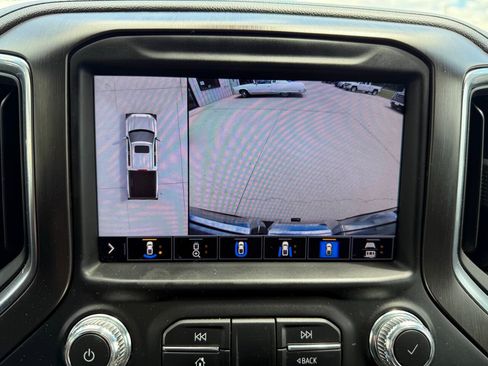Used 2021 GMC Sierra 1500 AT4 w/ Technology Package AWD/4WD image 19