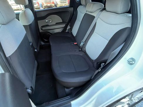 Used 2018 Kia Soul image 21