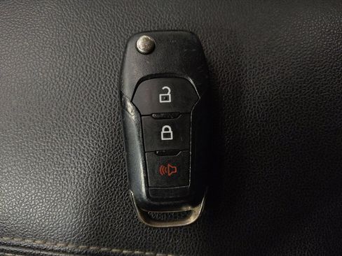 Used 2021 Ford Escape S FWD image 32