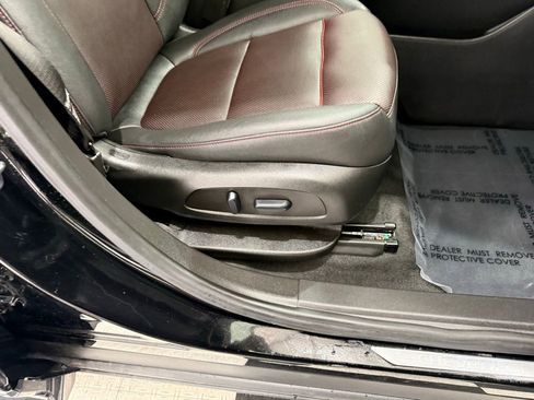 Used 2025 Chevrolet Blazer RS image 21